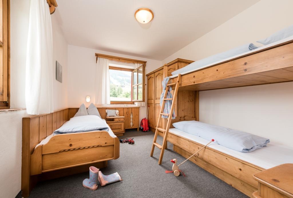 לאוגנג Ansitz Wirtsgut - Familienappartements In Den Bergen מראה חיצוני תמונה